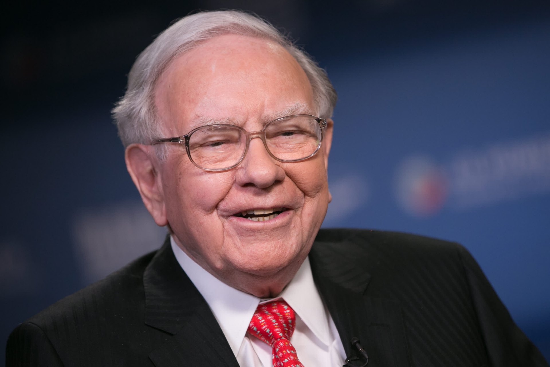 These Were the First Jobs of These 5 Billionaires