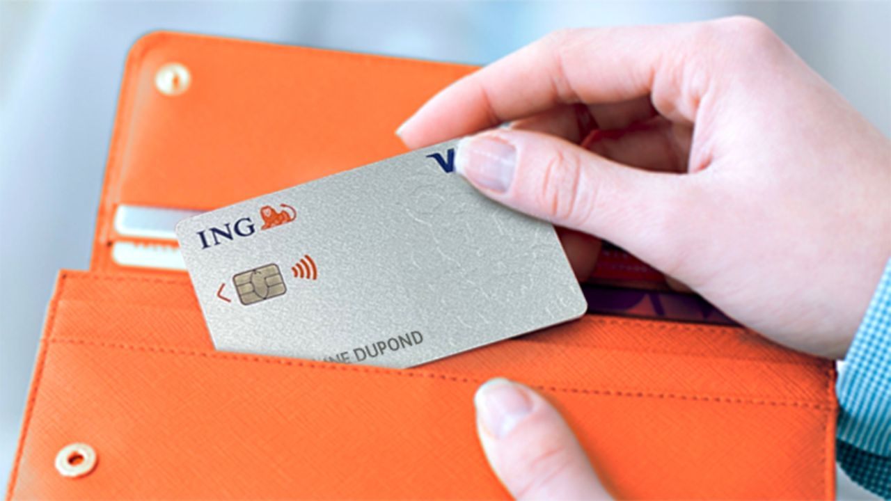 Credit Card for Building Credit Score in Romania: Tips and Products