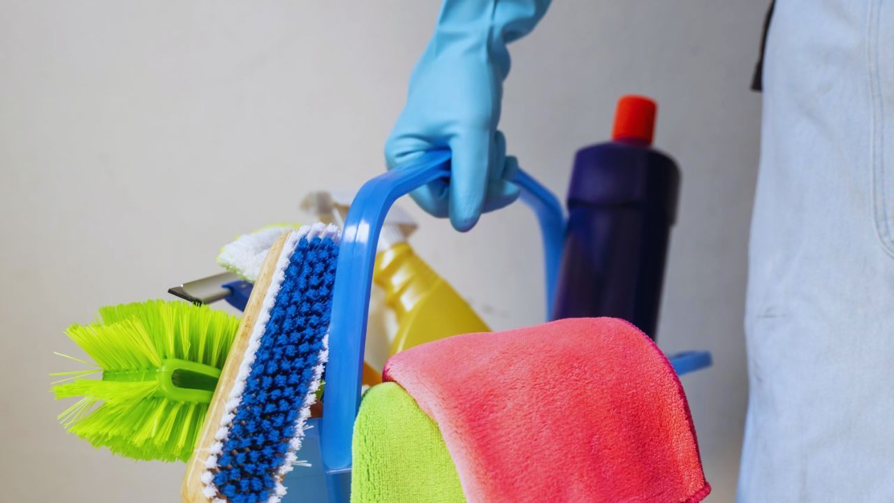 Household Cleaning Deals: Top Products and Improve Home Hygiene