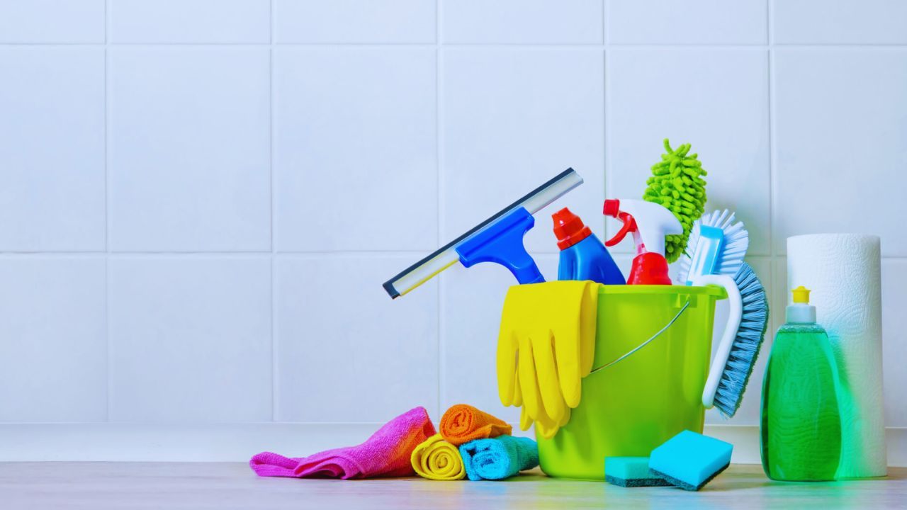 Household Cleaning Deals: Top Products and Improve Home Hygiene